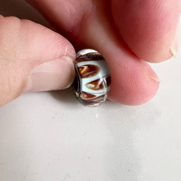 Blue Brown Tortoise Shell Glass 4mm Bead Charm - Picture 3 of 5